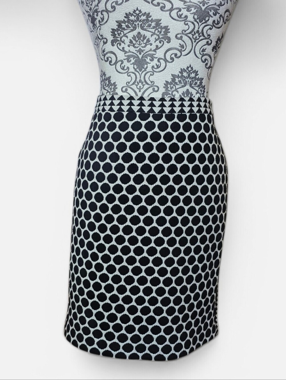 Anthropologie Leifnotes Tahlia Pencil Skirt Size 8